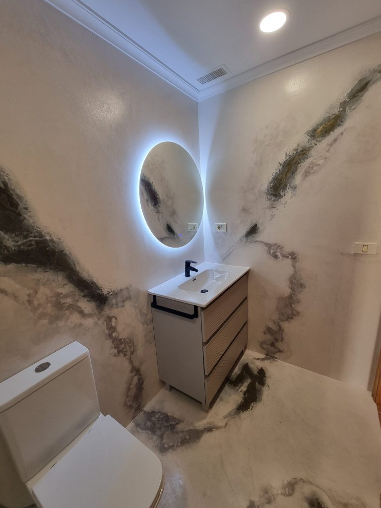 Imagen de un baño Pintuestil